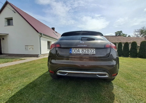 Citroen DS4 cena 24900 przebieg: 198000, rok produkcji 2011 z Wiązów małe 79